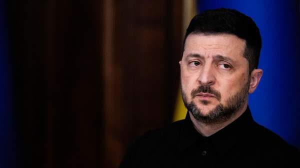 Read more about the article BZ: Зеленский, предлагая диалог Путину, не рассчитывает на встречу